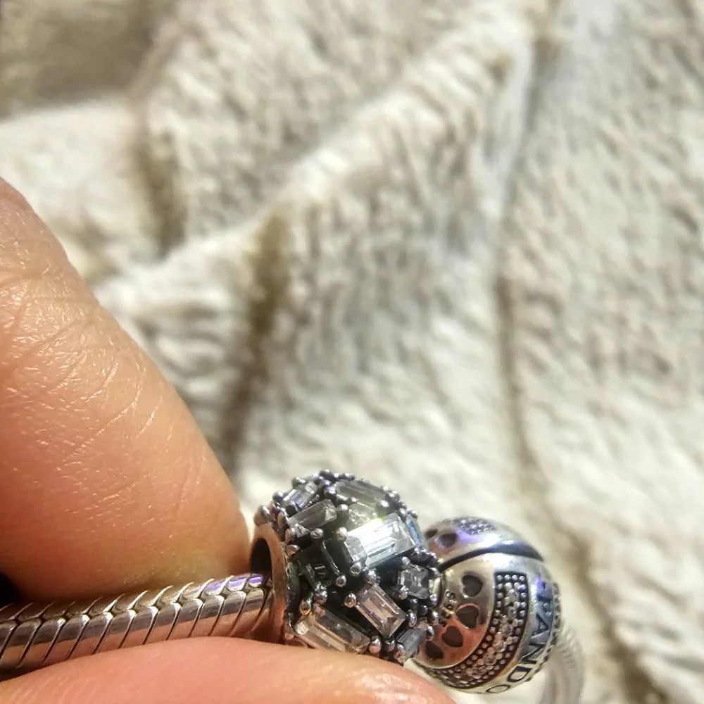Authentic Pandora Charm - Picture 2 of 4